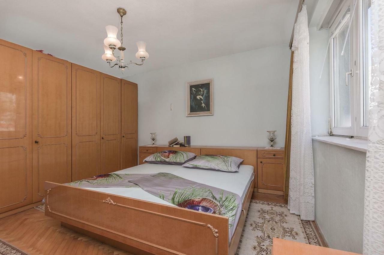 Apartment Nansy Omiš Kamer foto