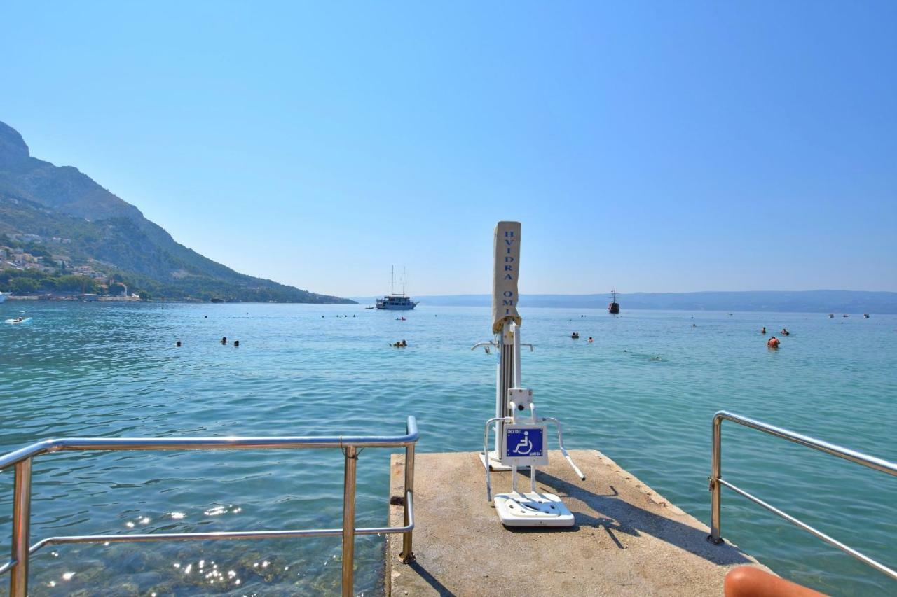 Apartment Nansy Omiš Buitenkant foto